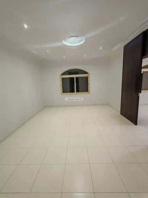 5 bedroom apartment in Hajar, Eastern Province 12