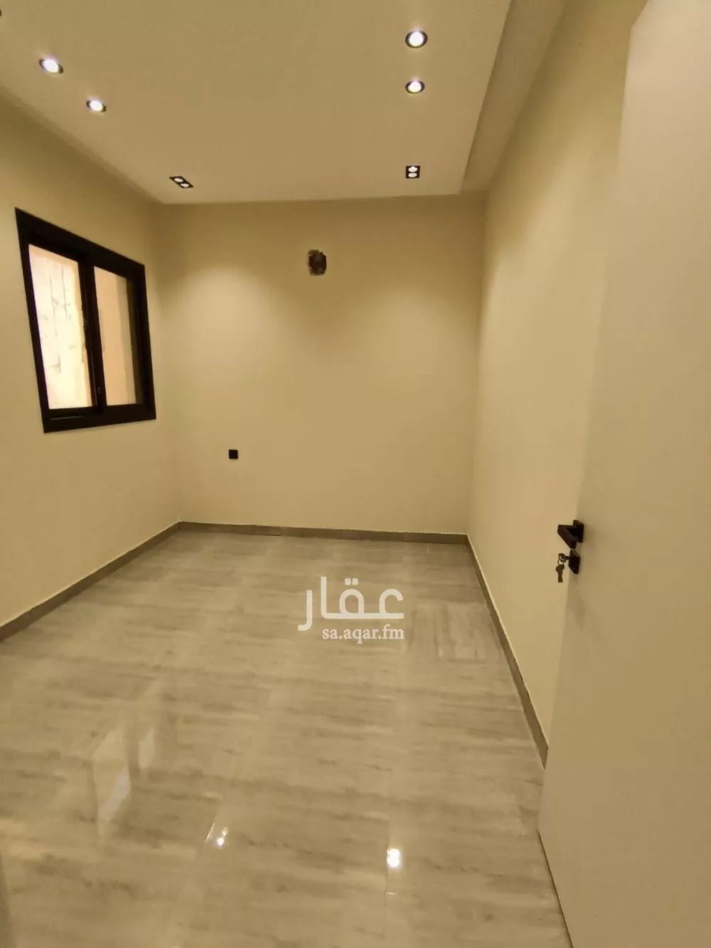 دور 5 غرف في عكاظ 12