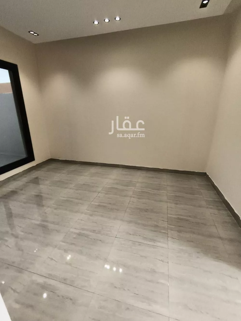 دور 5 غرف في عكاظ 5