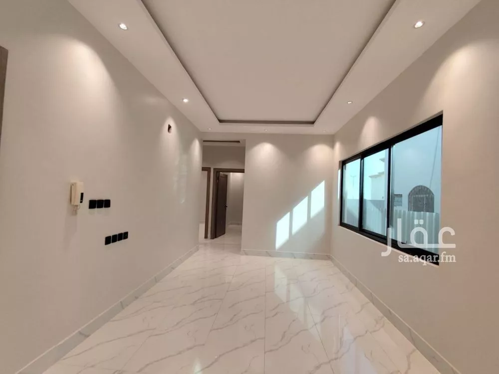 6 bedroom floor in Dirab 11