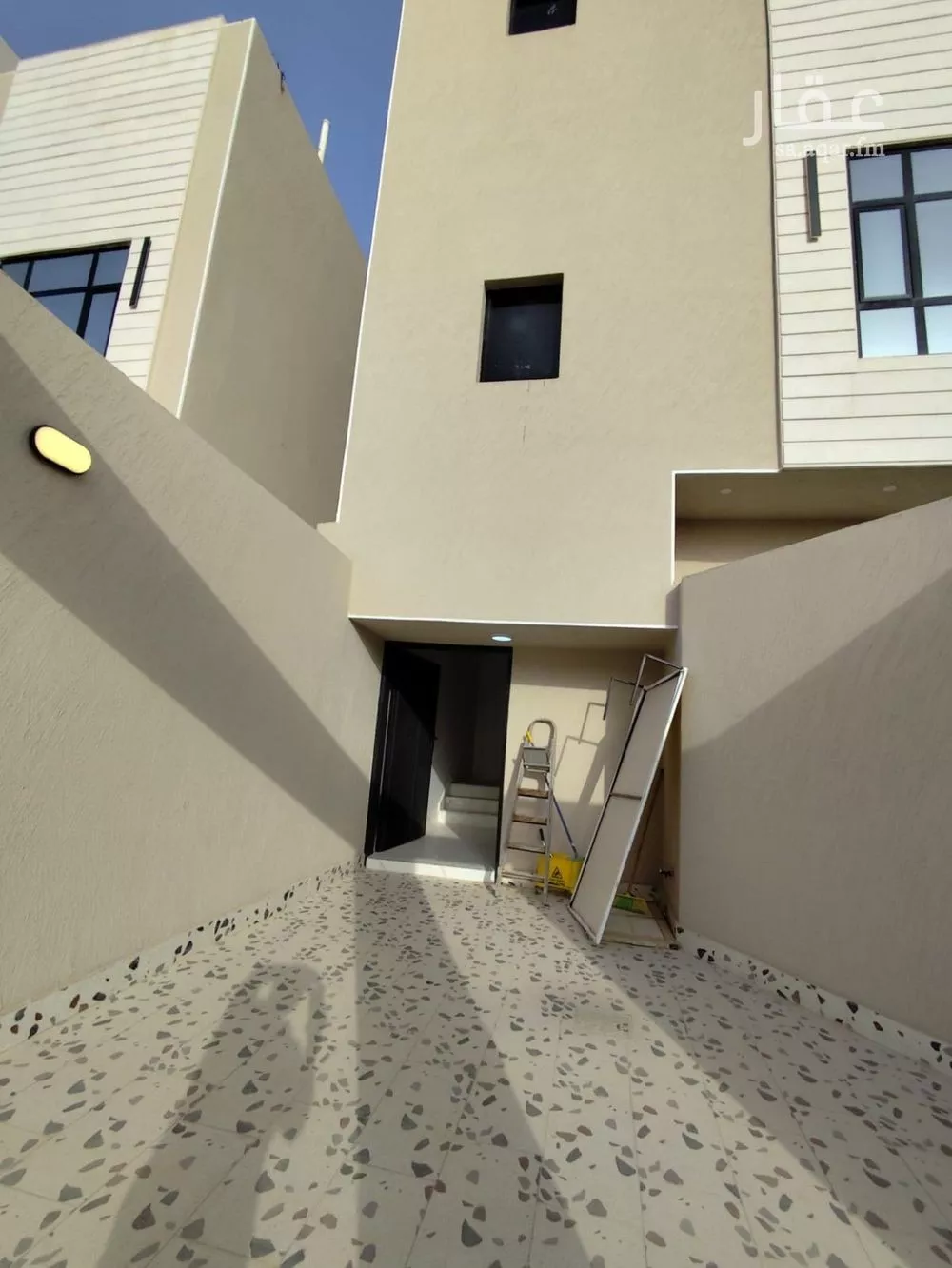 6 bedroom floor in Dirab 7