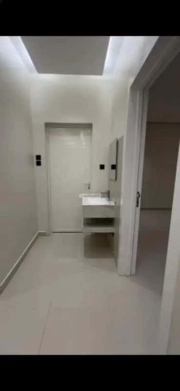 3 bedroom apartment in Al Yarmouk 3