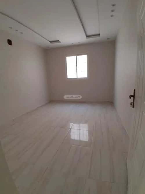 6 bedroom villa in Al Janadriyah 4