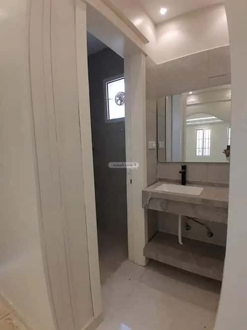 5 bedroom villa in Al Janadriyah 3