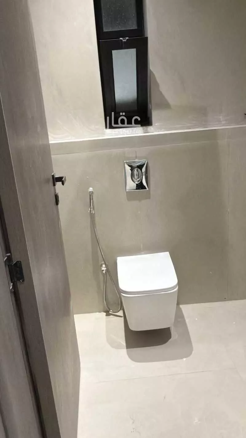 4 bedroom apartment in Ayn Al Khayf, Madinah 6