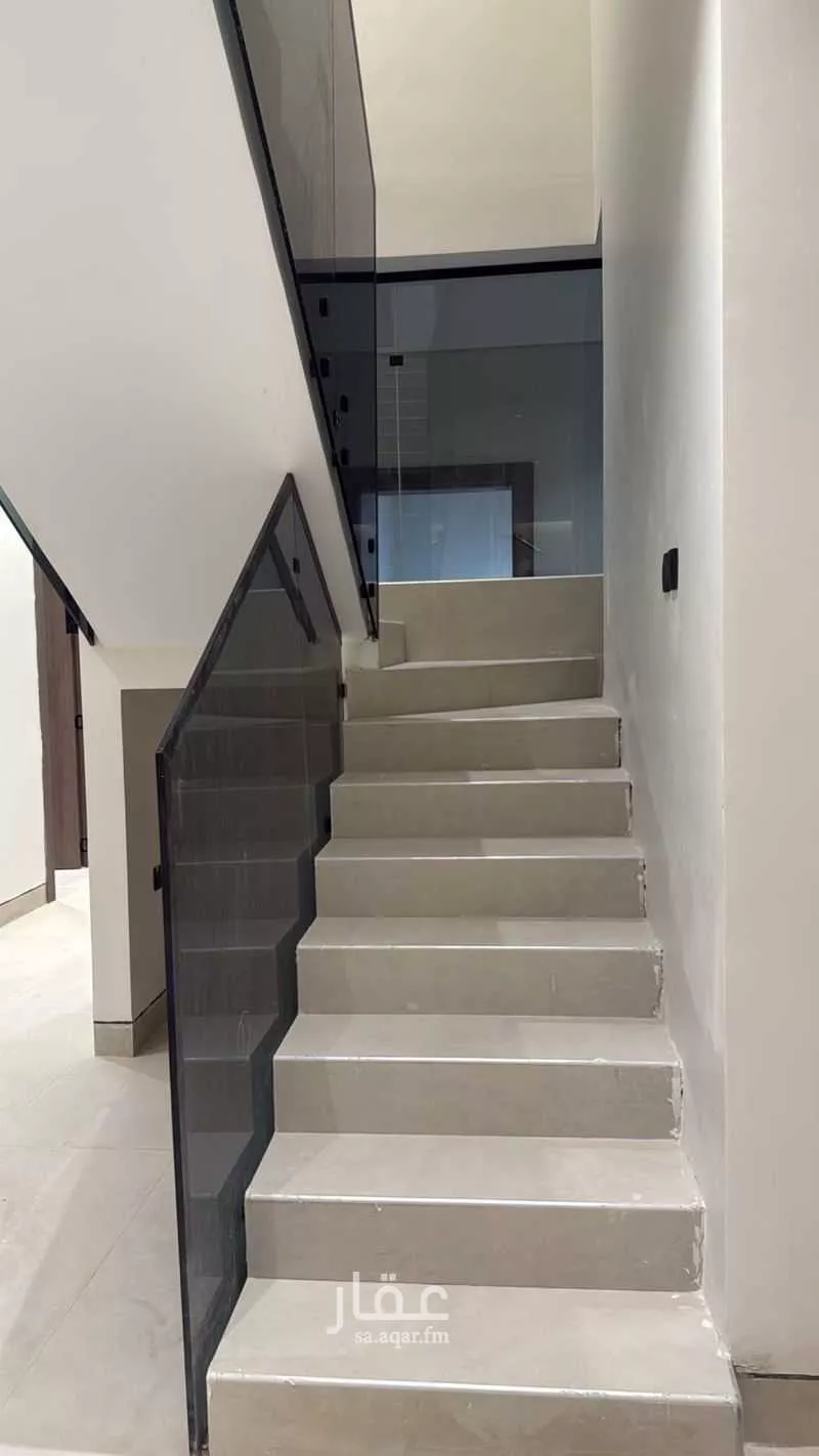 4 bedroom apartment in Ayn Al Khayf, Madinah 5