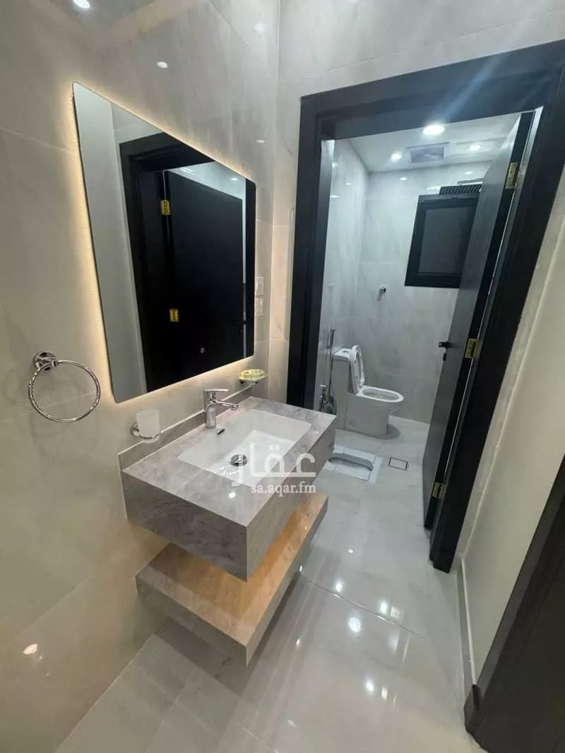 2 bedroom apartment in King Fahd, Madinah 5