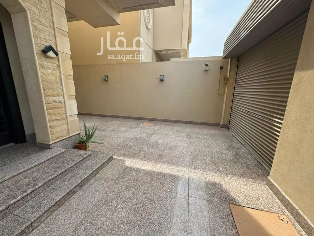 4 bedroom villa in Abhur North, Jeddah 10