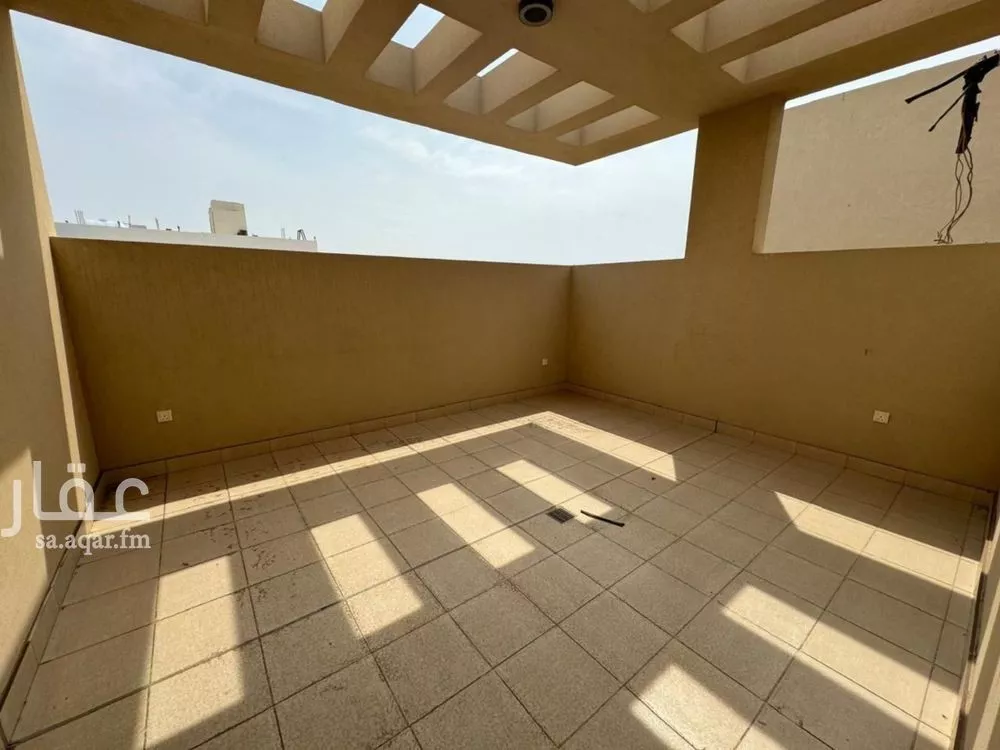4 bedroom villa in Abhur North, Jeddah 7