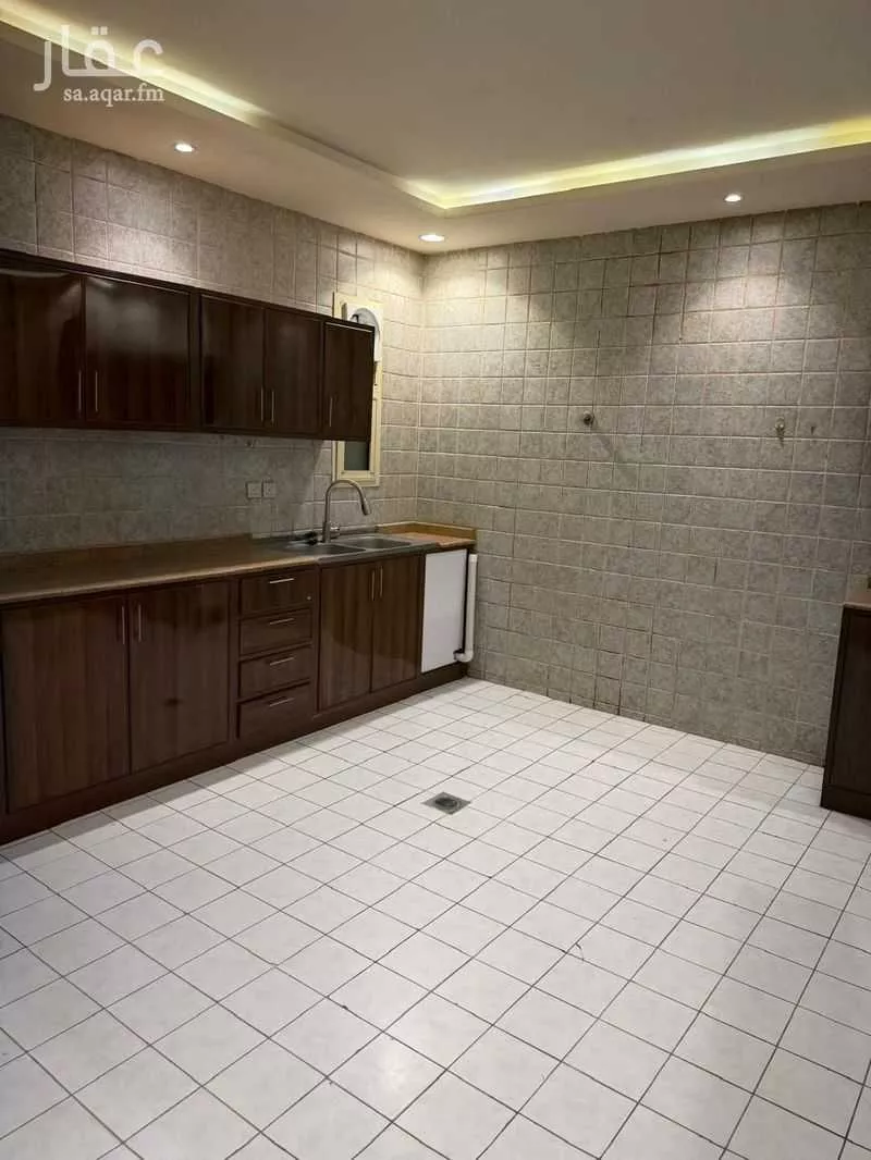 3 bedroom apartment in Al Nakheel, Riyadh 12