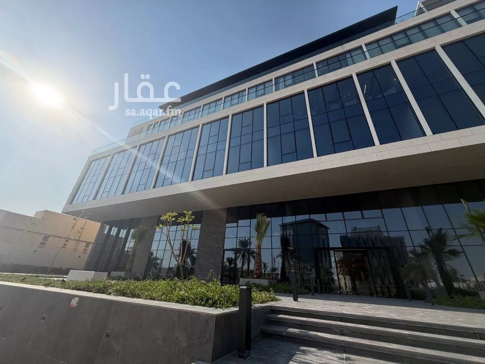 3 bedroom office in Al Nuzhah, Riyadh 2