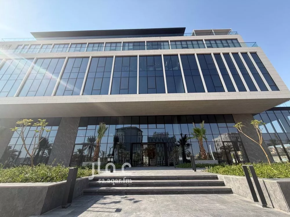 3 bedroom office in Al Nuzhah, Riyadh 7