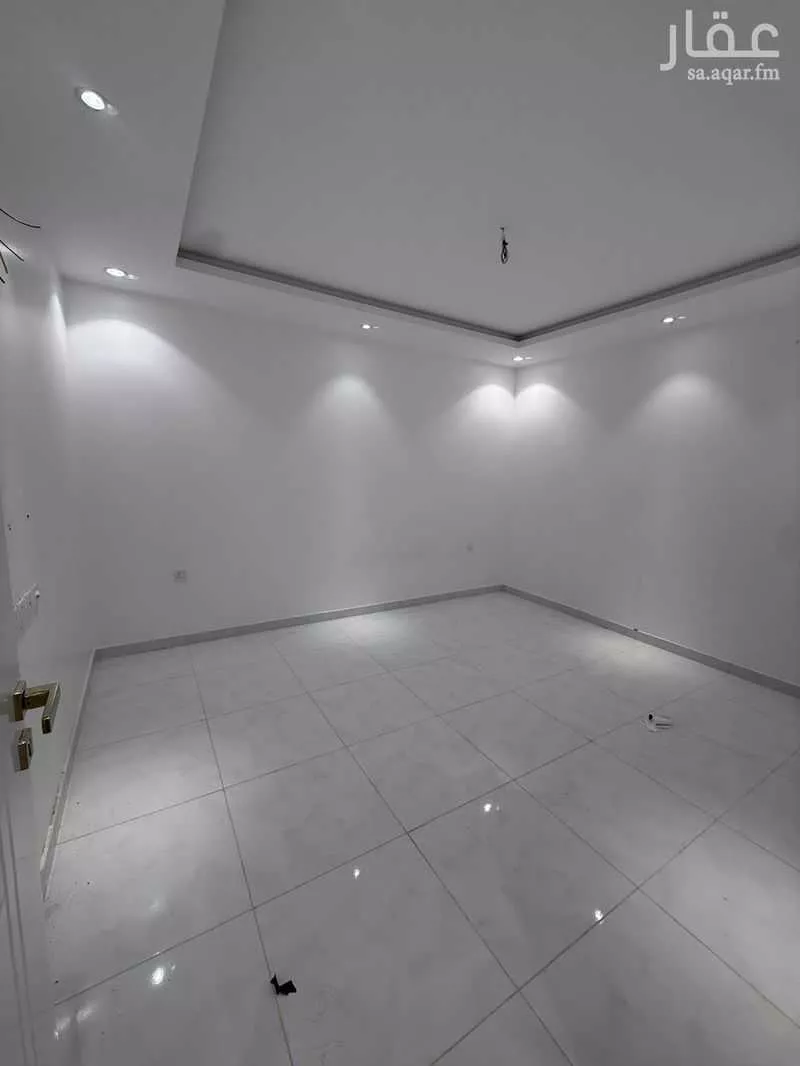 3 bedroom apartment in Bani Bayadah, Madinah 3