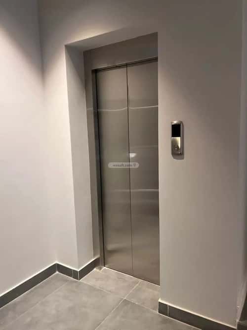 6 bedroom villa in King Abdullah 5