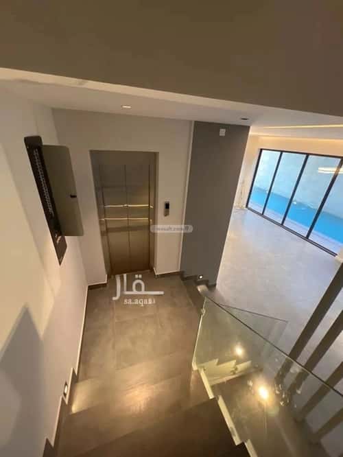 6 bedroom villa in King Abdullah 8
