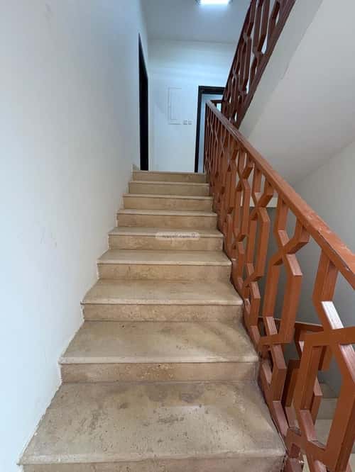 6 bedroom floor in King Faisal 1