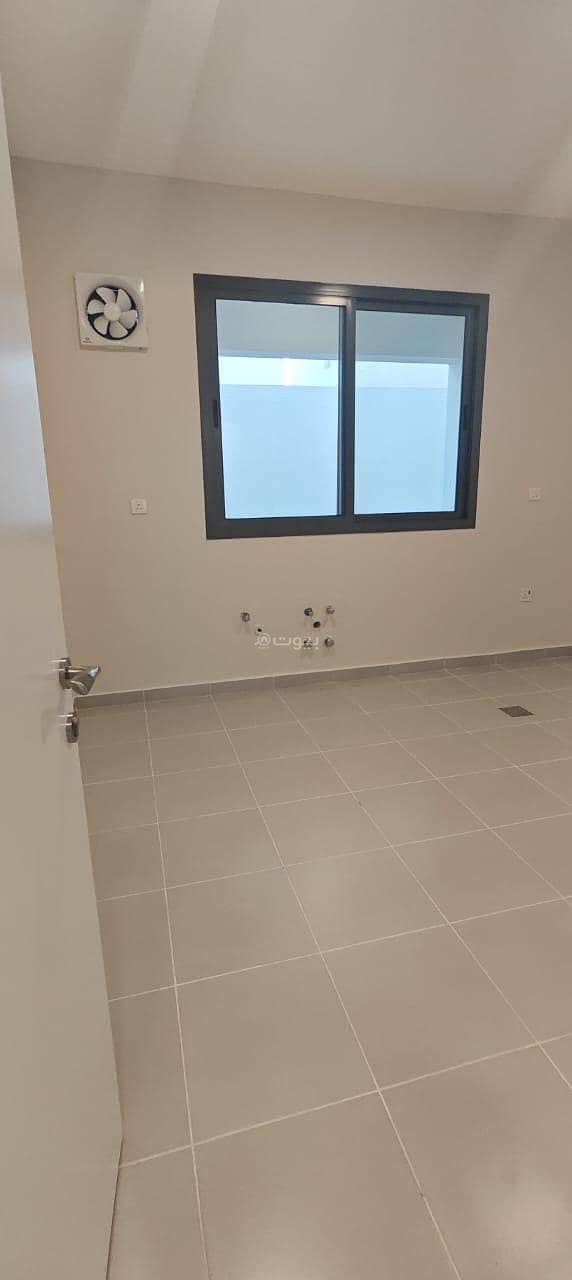 5 bedroom villa in Al Iskan Al Janubi, Eastern Province 17