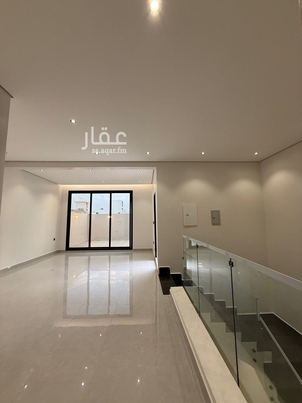 8 bedroom villa in Ash Sharq, Riyadh 17