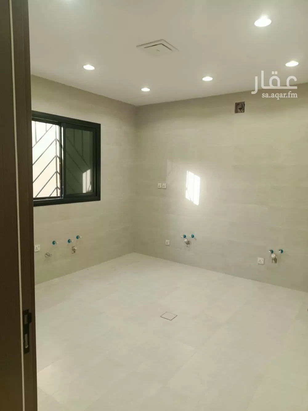 4 bedroom villa in Al Zahrah, Riyadh 15
