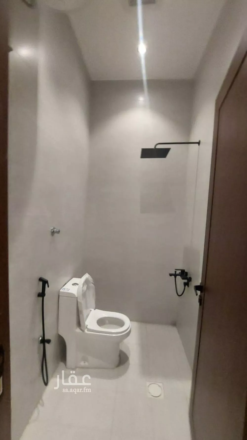 6 bedroom villa in Dhahrat Namar, Riyadh 17