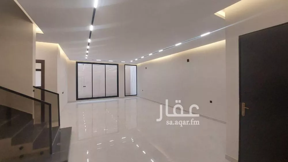 4 bedroom villa in Dhahrat Namar, Riyadh 5