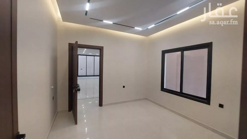 4 bedroom villa in Dhahrat Namar, Riyadh 6