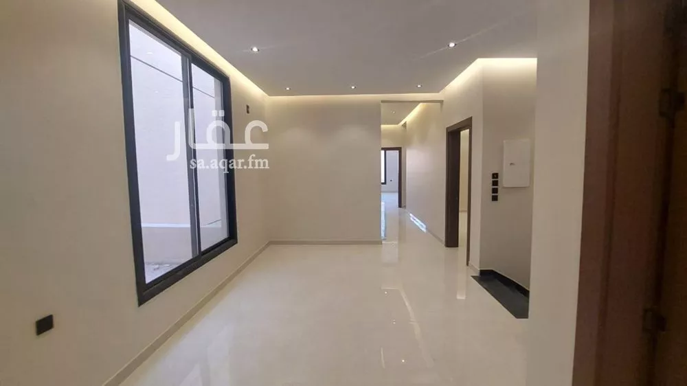 4 bedroom villa in Dhahrat Namar, Riyadh 2
