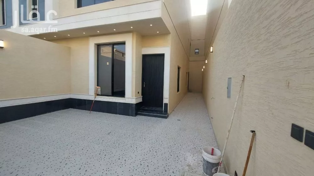 4 bedroom villa in Dhahrat Namar, Riyadh 7