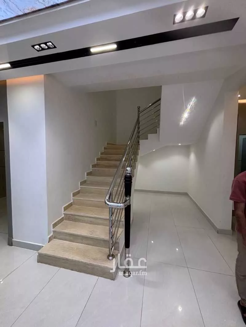 6 bedroom villa in Taibah, Riyadh 8