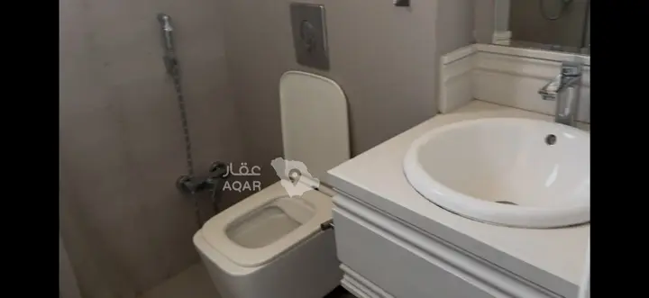 4 bedroom villa in Qurtubah, Riyadh 11