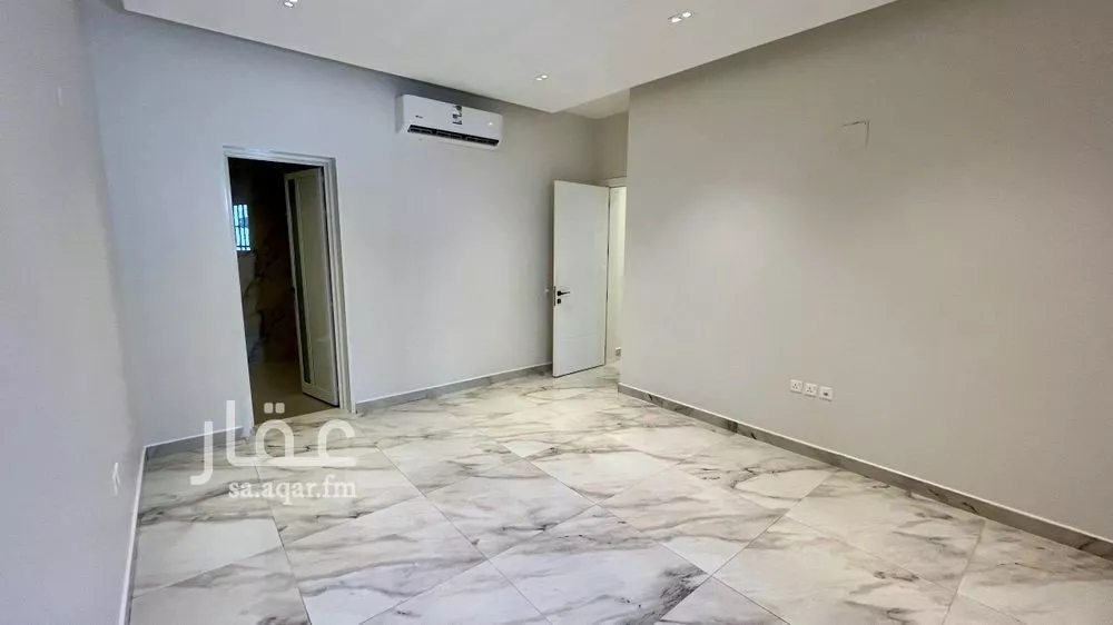 42 bedroom building in Al Malqa, Riyadh 5