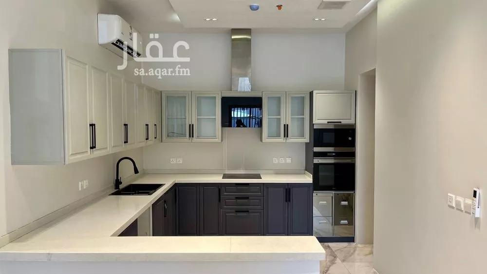 42 bedroom building in Al Malqa, Riyadh 4