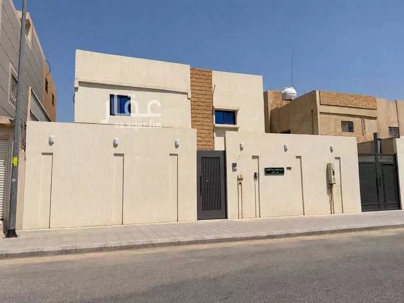 15 bedroom building in Al Malaz, Riyadh