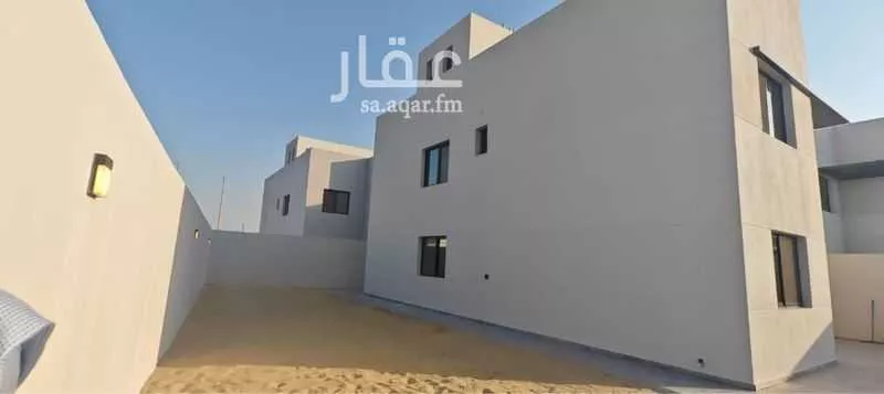 4 bedroom villa in Al Amal, Eastern Province 19