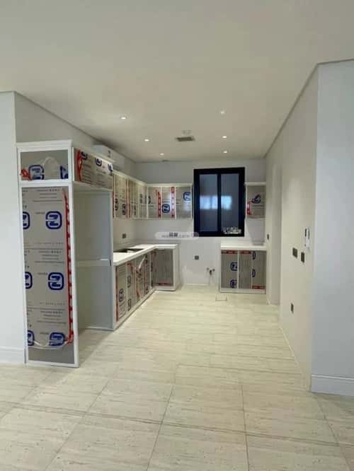 4 bedroom apartment in Al Malqa 7