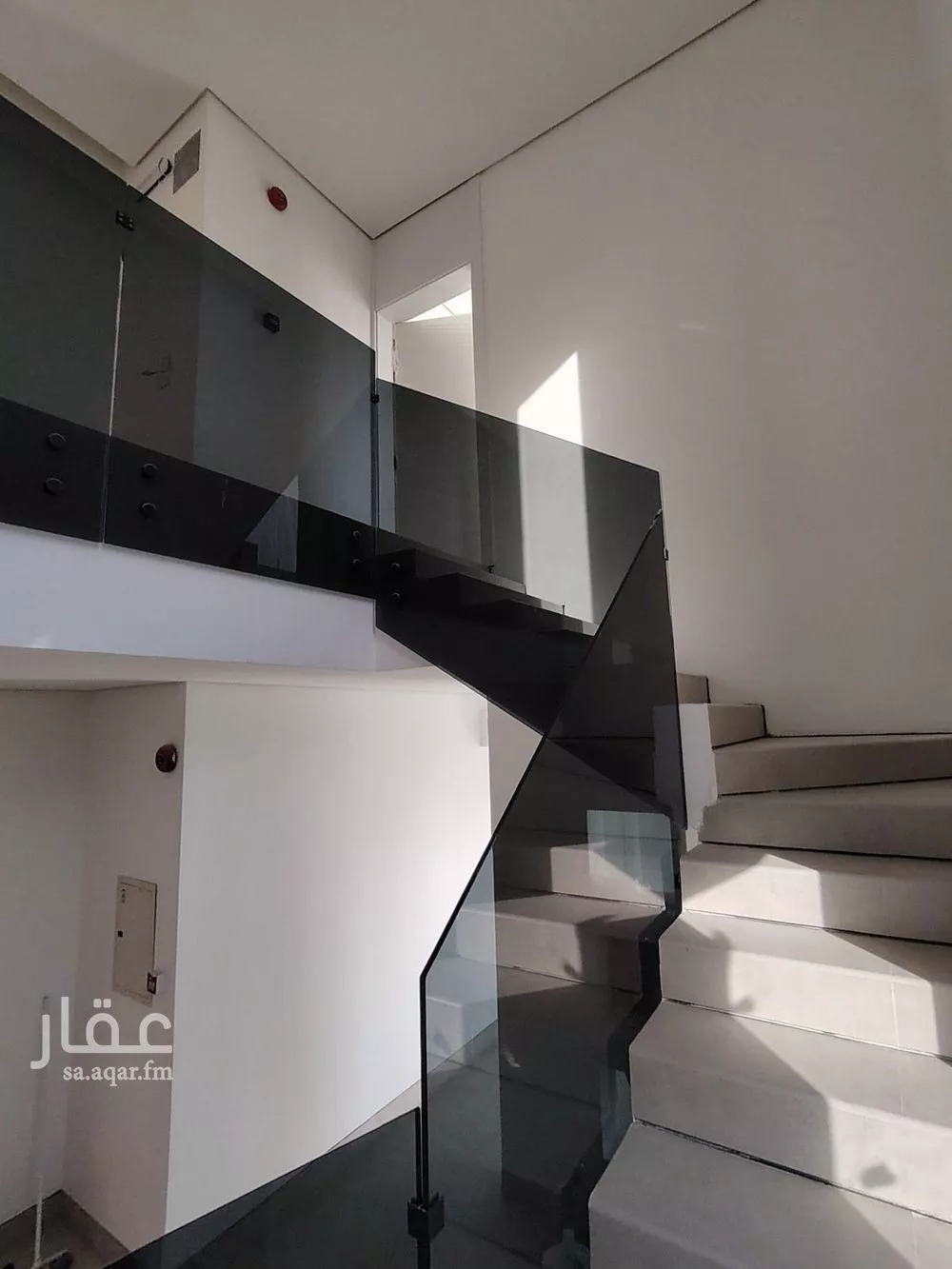 2 bedroom apartment in Al Mahdiyyah, Riyadh 8