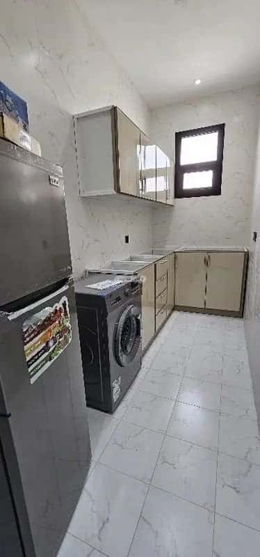 شقة 1 غرف في الملقا 4