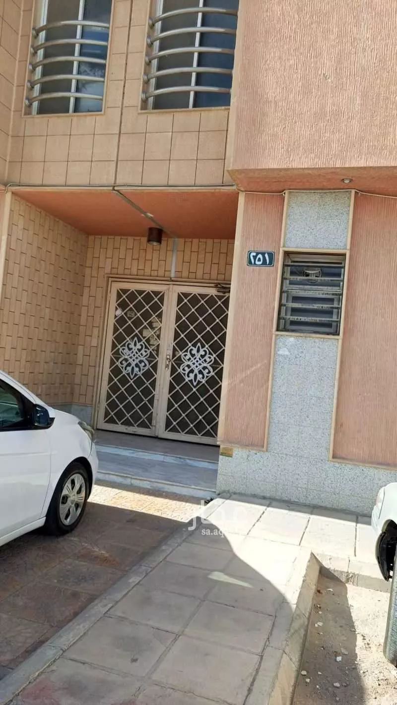 3 bedroom apartment in Al Yarmouk, Riyadh