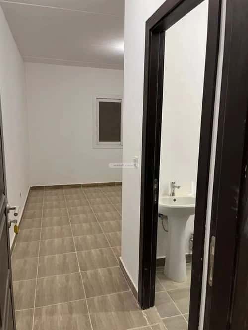 فيلا 4 غرف في مطار الملك خالد الدولي 3