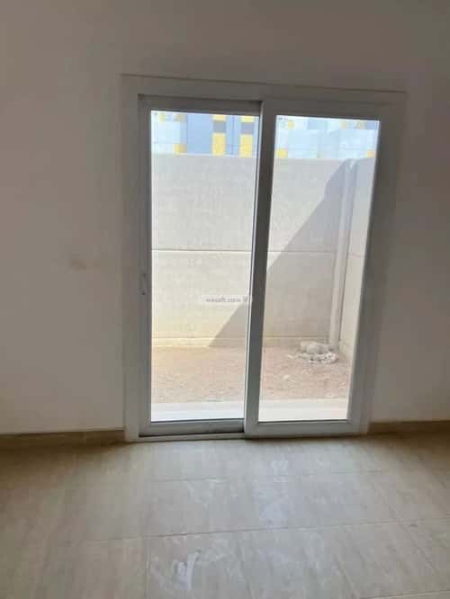 4 bedroom villa in Riyadh 5