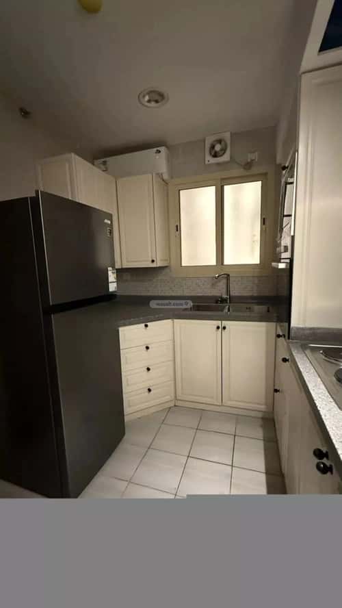 3 bedroom apartment in Al Malqa 7