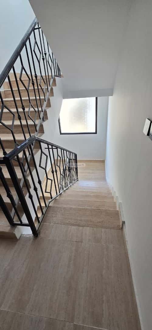 2 bedroom apartment in Al Nuzhah 10