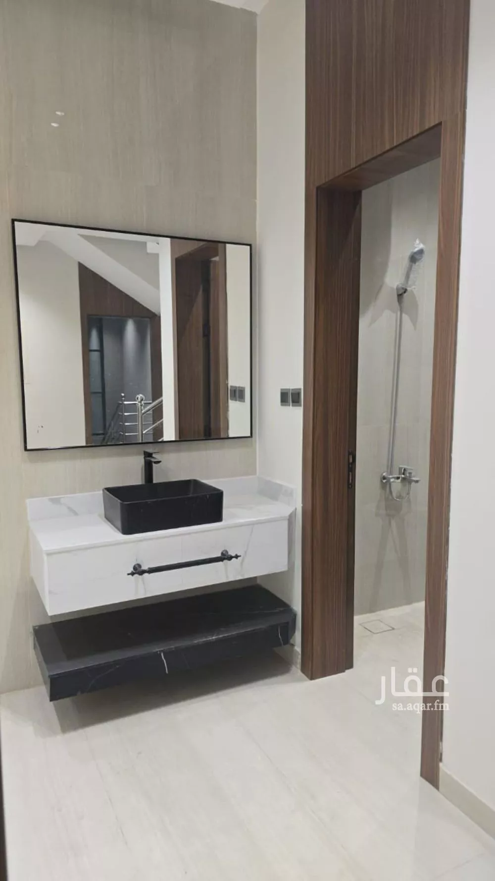 5 bedroom apartment in Uhud 14