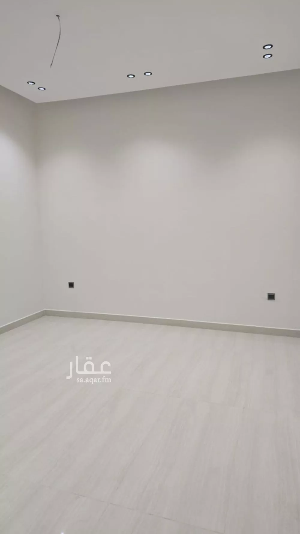 5 bedroom apartment in Uhud 16