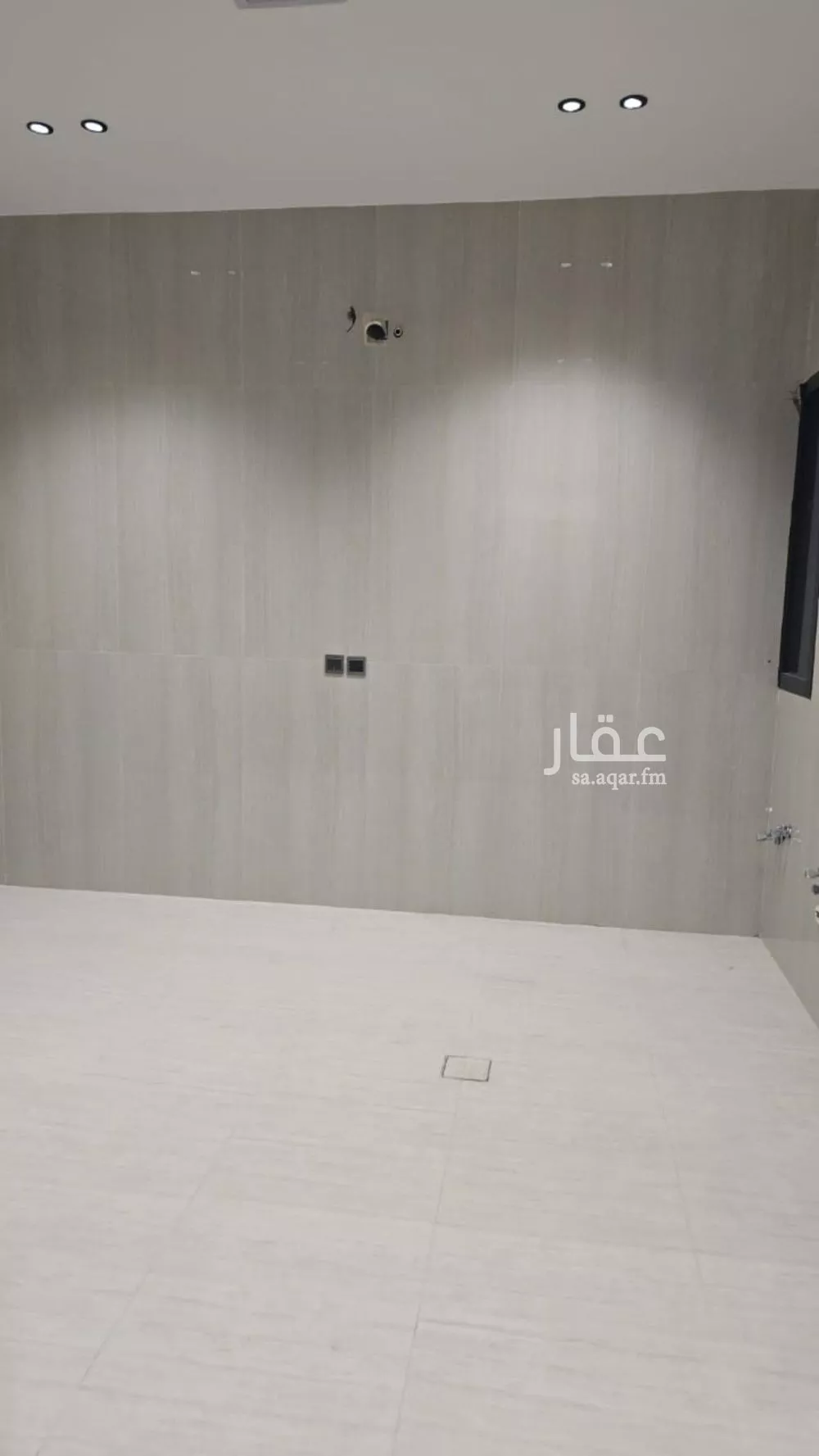 5 bedroom apartment in Uhud 19