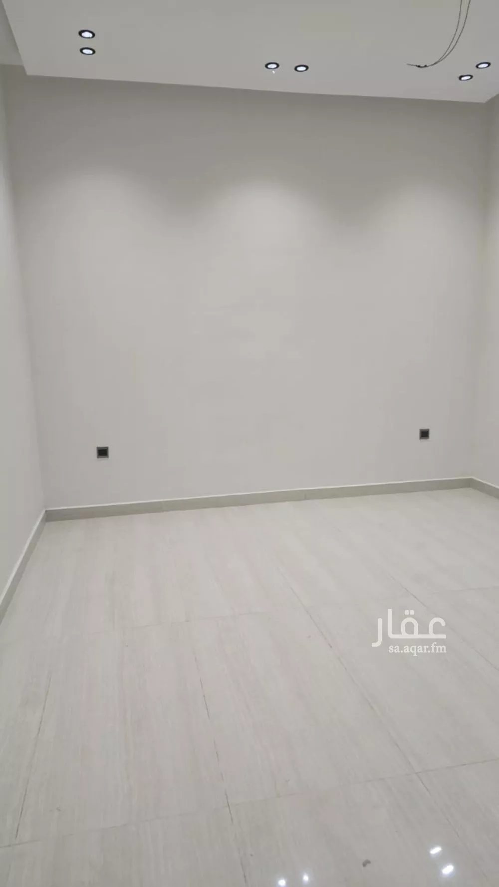 5 bedroom apartment in Uhud 3