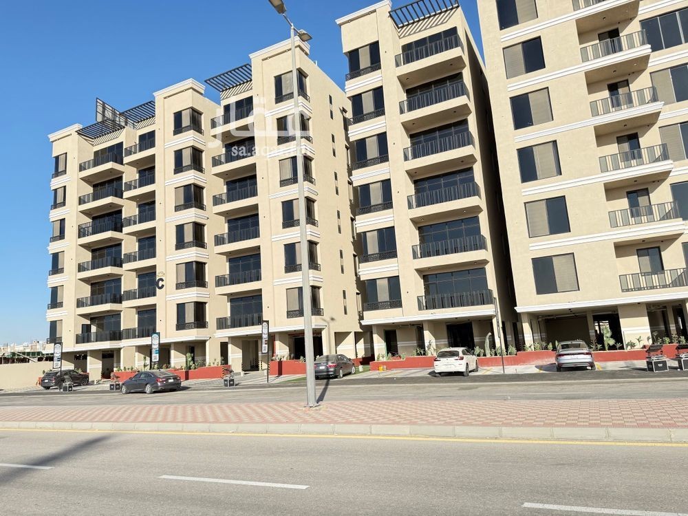 3 bedroom apartment in Taibah, Eastern Province 2