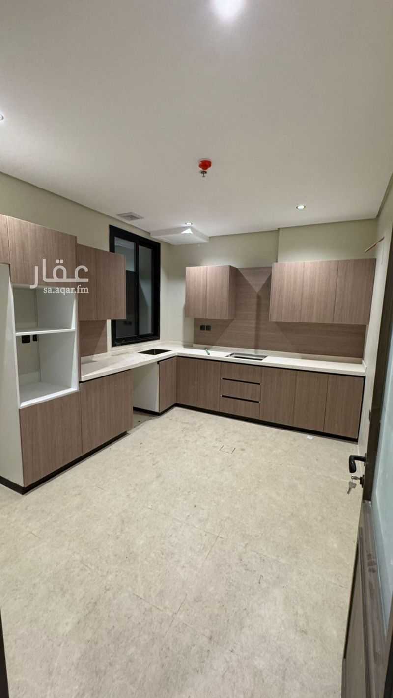 3 bedroom apartment in Taibah, Eastern Province 11