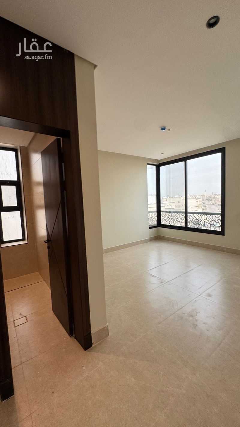 3 bedroom apartment in Taibah, Eastern Province 3