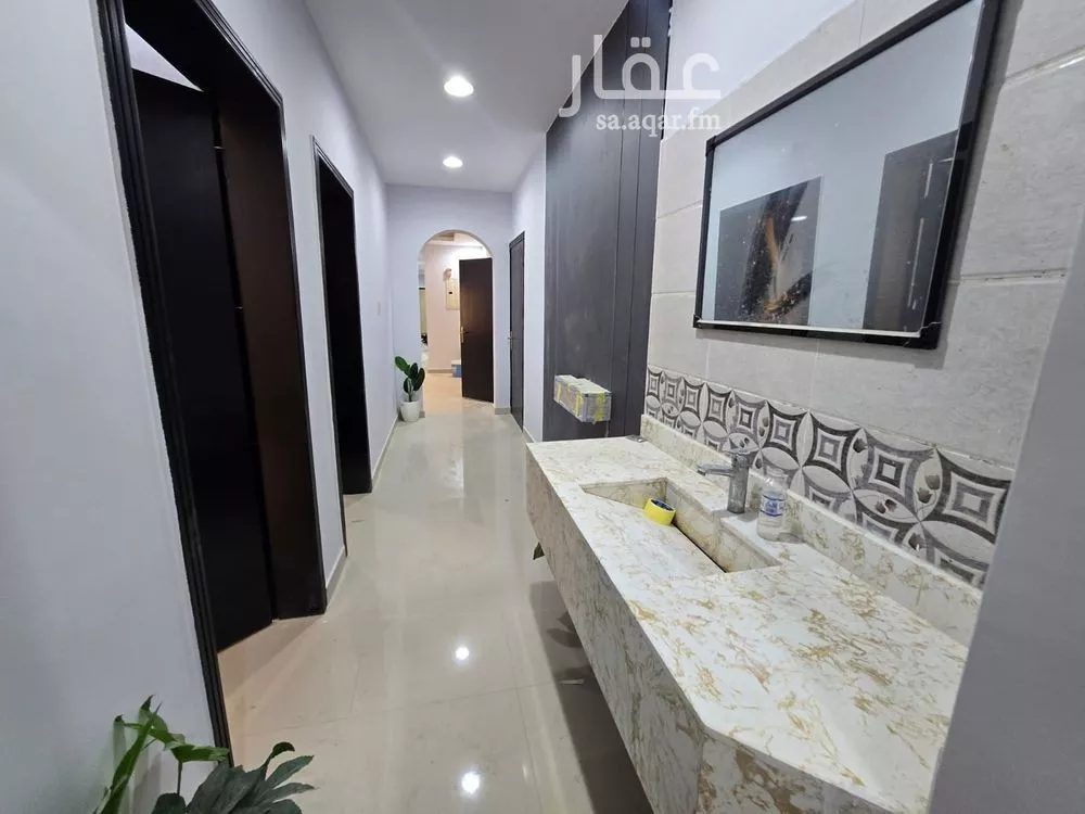 5 bedroom apartment in An Nur, Eastern Province 10